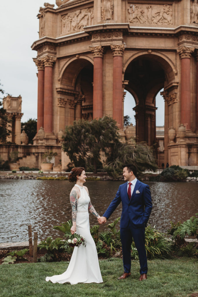 couple in front of lake in san francisco at elopement