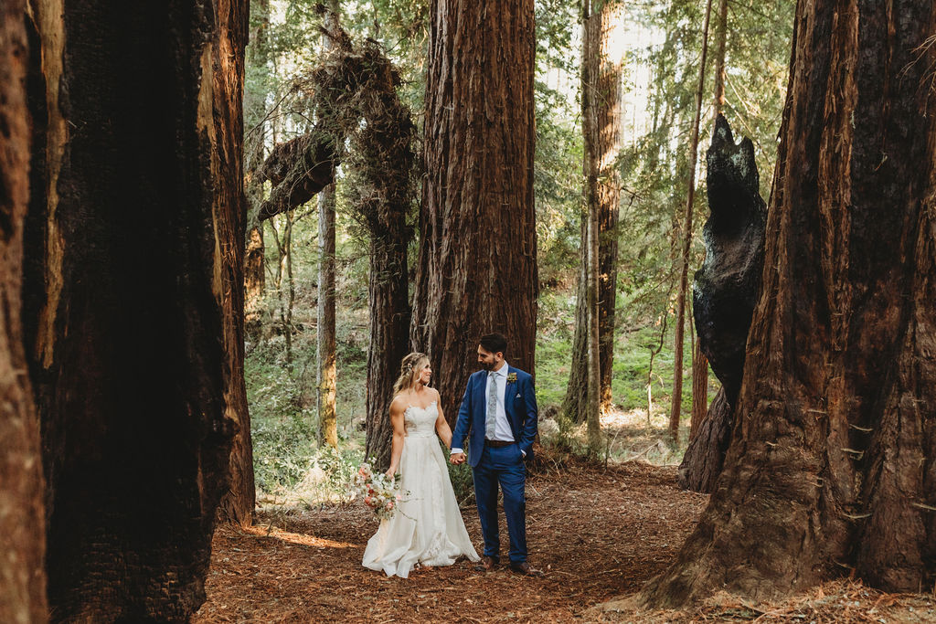 bride and groom photos in forest