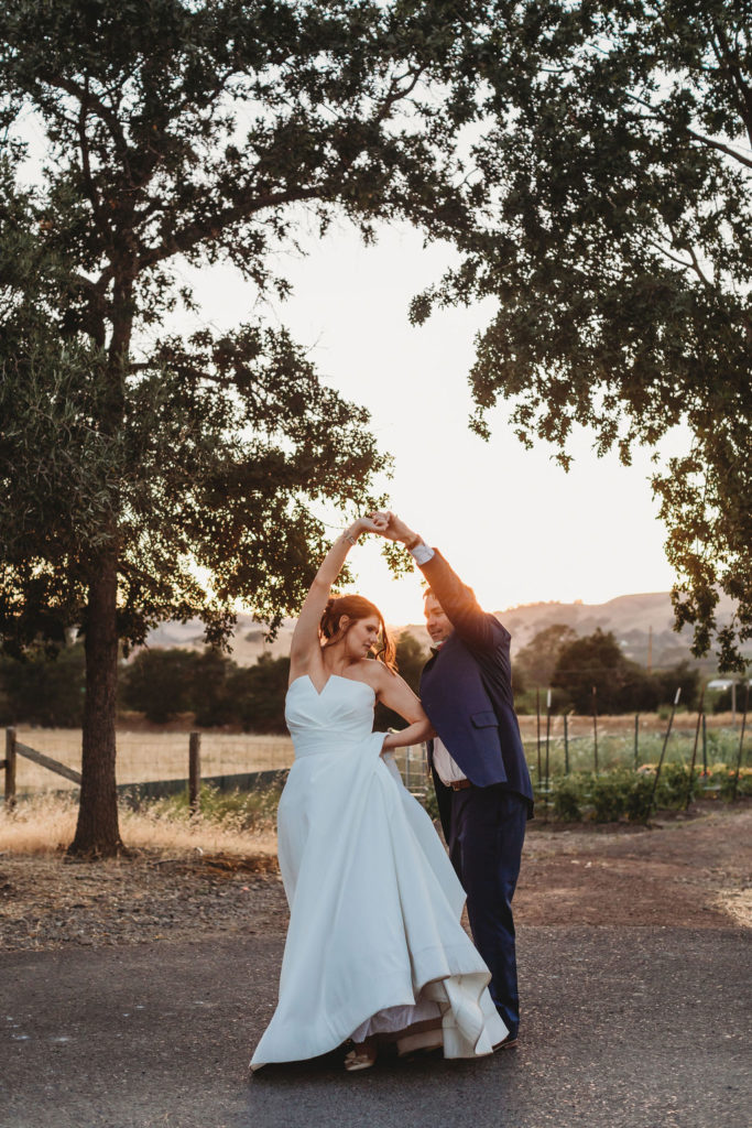 couple dancing at winery wedding