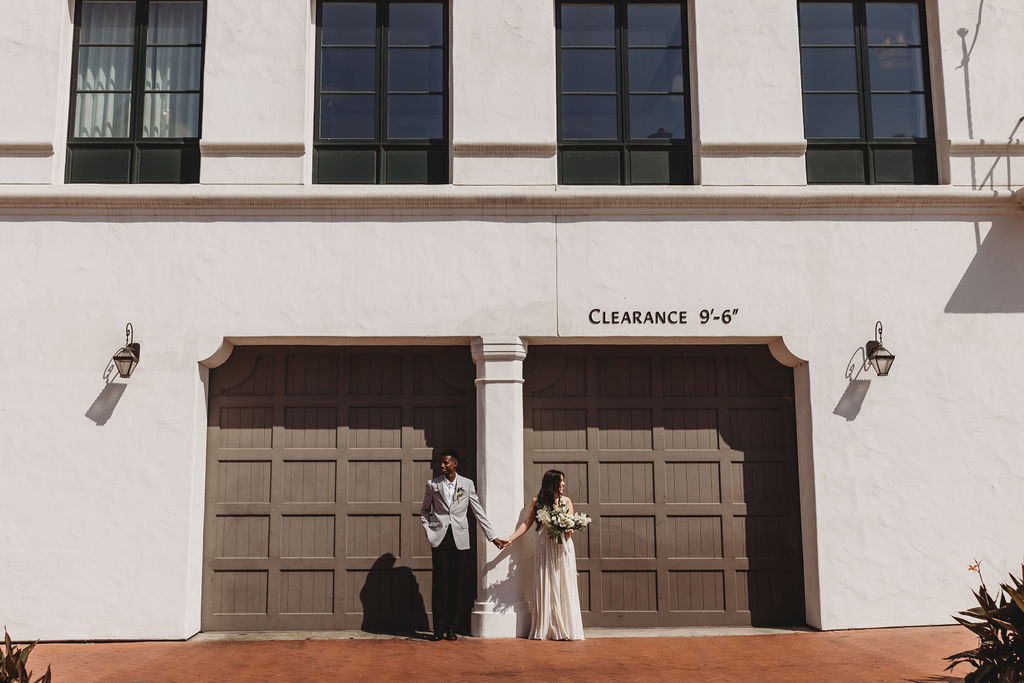 elopement photos with bride and groom